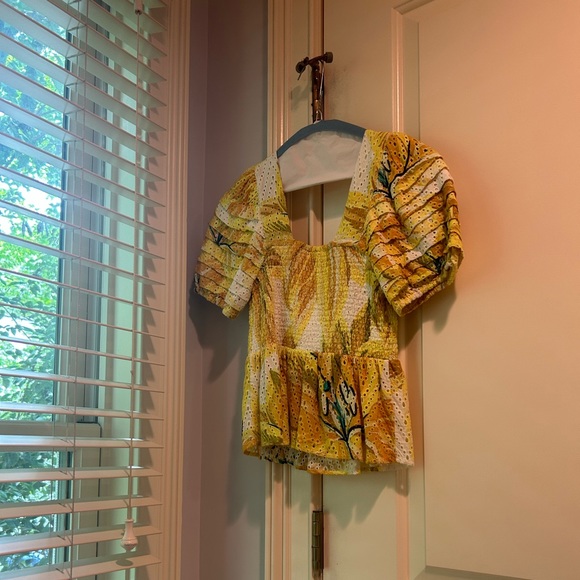 Farm Rio- Azalea Top - Picture 2 of 5